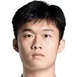 杨梓豪:红牌是意外,10人守到最后赢球很激动,我嗓子都哑了